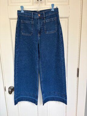 GAP High Rise Stride Ankle Jean with front patch pocket, released hem. 4p EUC